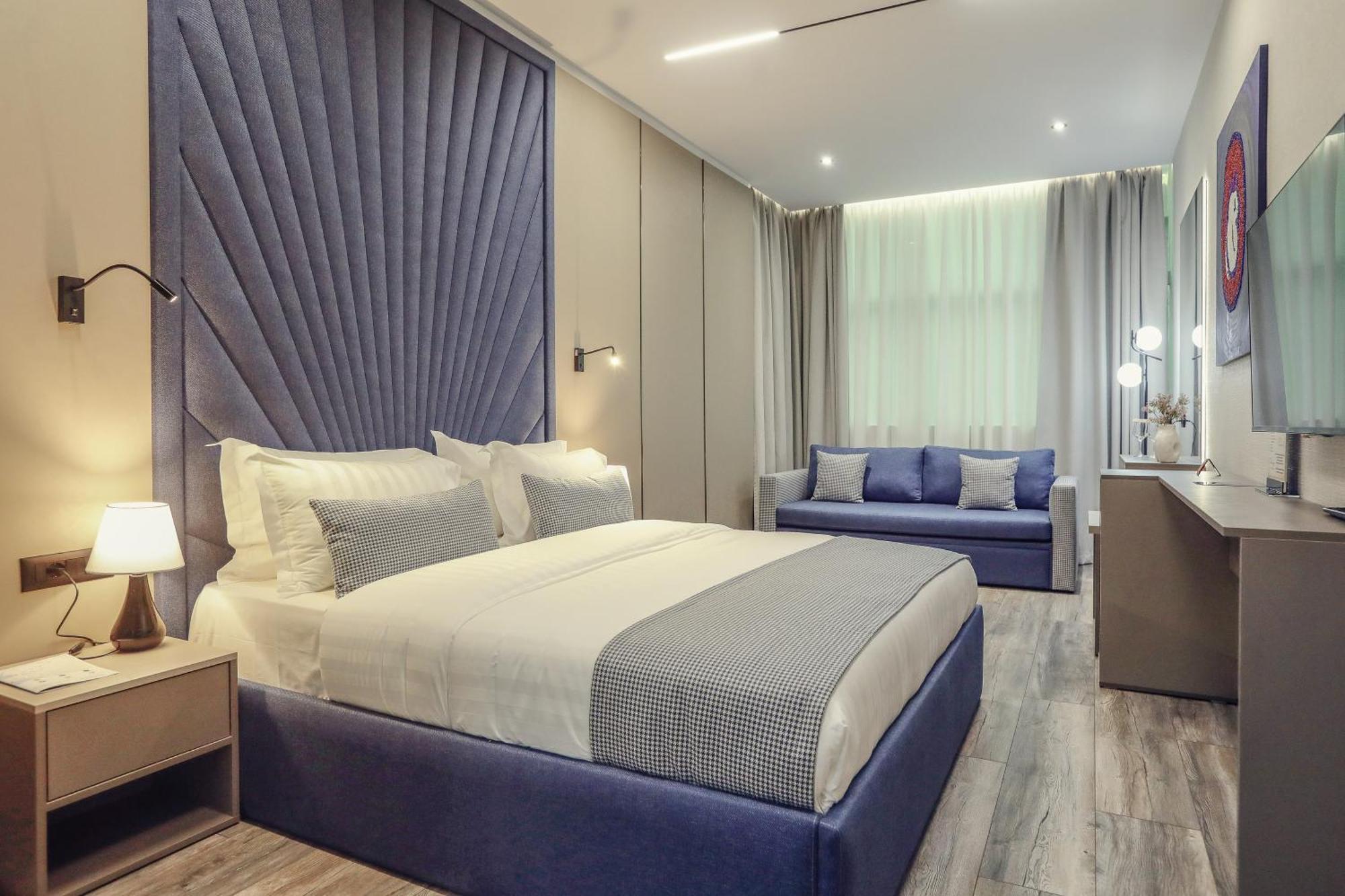 Hotel Dirista Shkodër Esterno foto